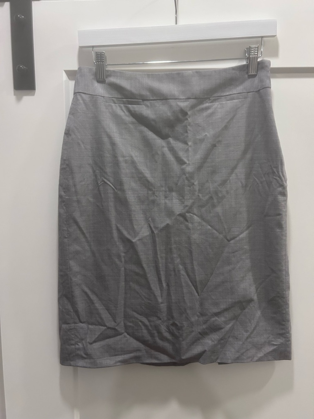 Banana Republic Classic Gray Women’s Pencil Skirt